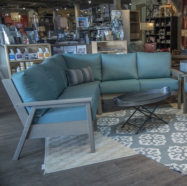 DSS.T90S * 90 Small Sectional, Tofino Collection