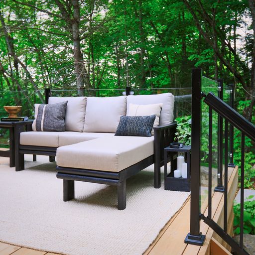 DSS.SSL * Chaise Sectional Sofa w/cushion, Stratford Collection