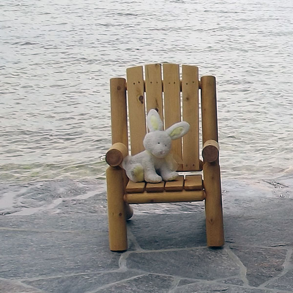 Kids Log Chair, White Cedar