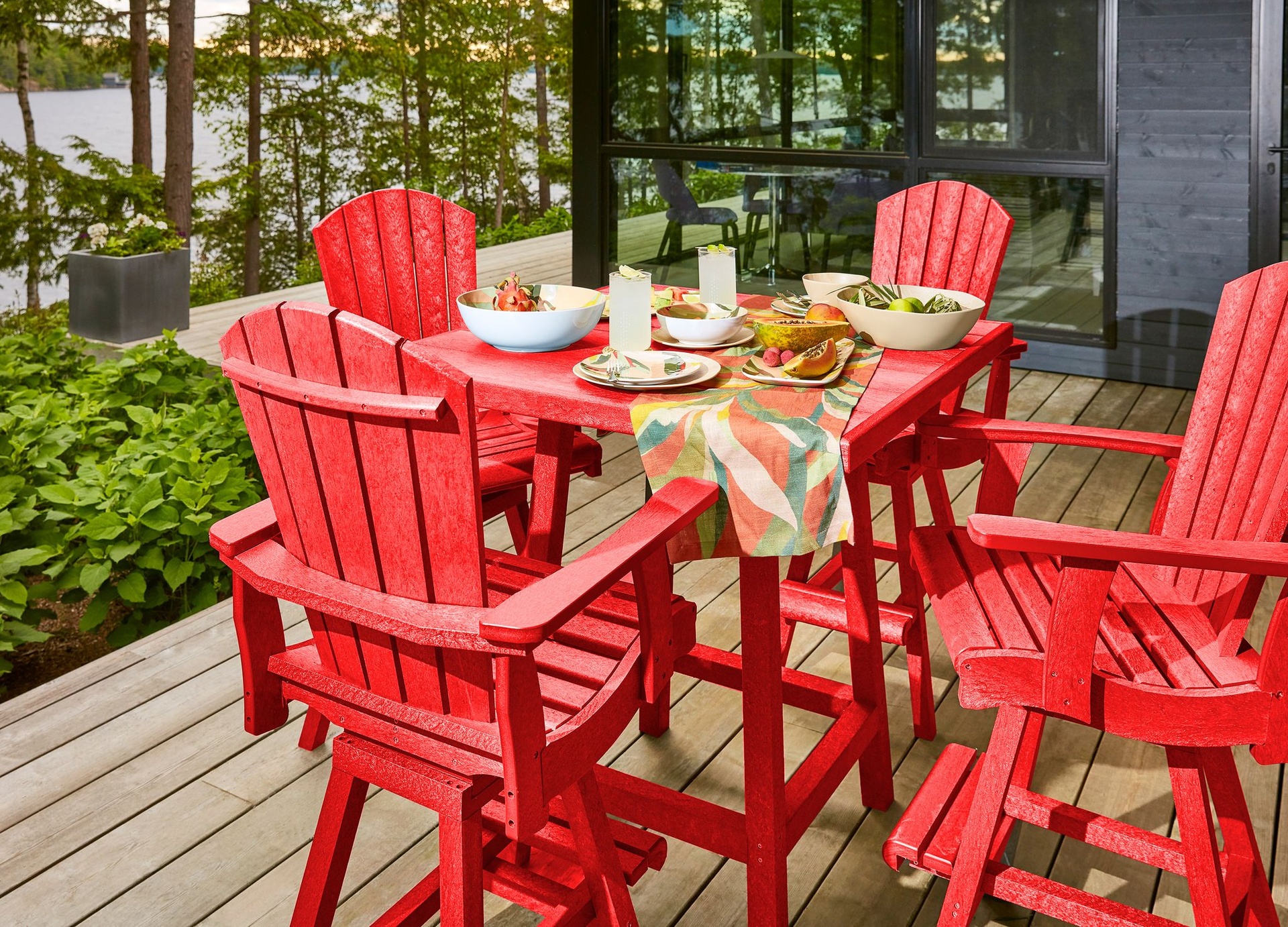 Set Premium Square Pub Woodmill of Muskoka